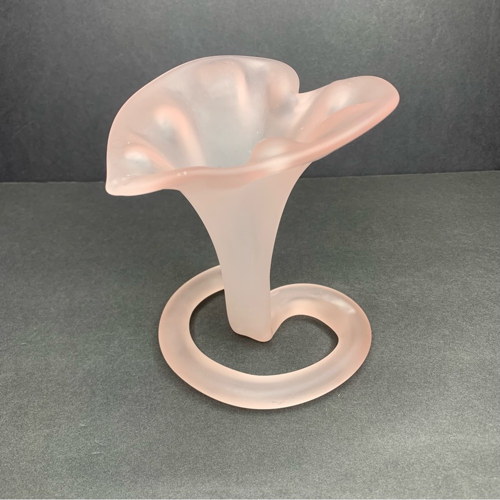 Vintage Frosted Glass Trumpet Lilly Lily Flower Vase - Pair if you bundle!!